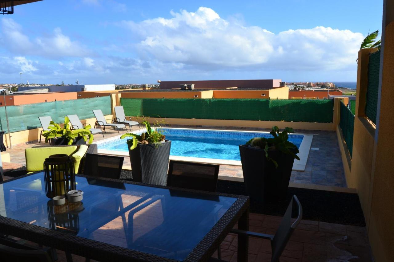 Golf Las Salinas Villa Carlotta With Private Heated Pool With Additional Cost Caleta De Fuste Zewnętrze zdjęcie