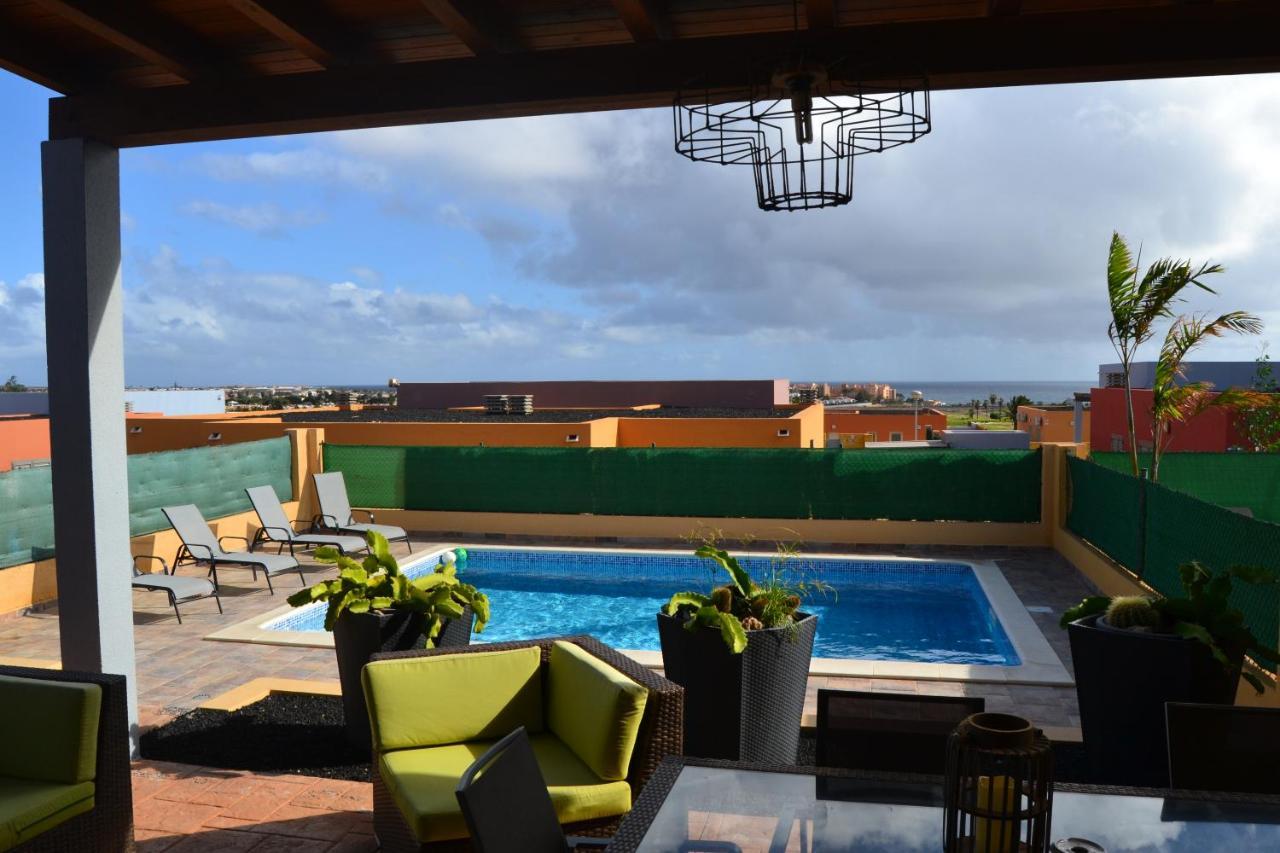 Golf Las Salinas Villa Carlotta With Private Heated Pool With Additional Cost Caleta De Fuste Zewnętrze zdjęcie